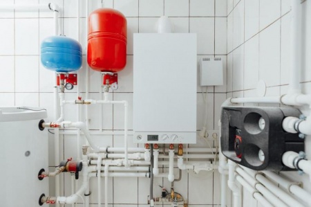 Quel chauffe-eau choisir &agrave; Avrill&eacute; pour votre habitation ?